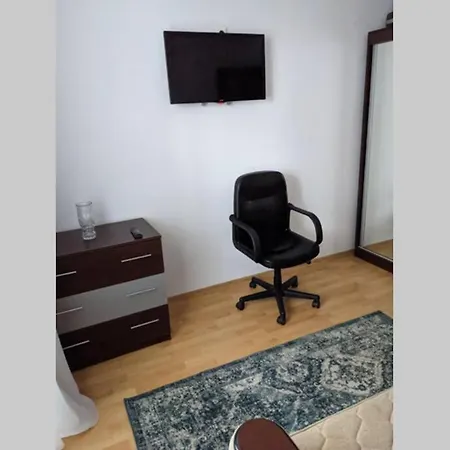 75 M2 For 5 Bucarest